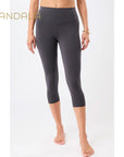 Mandala Best Cropped Legging - onyx