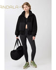 Mandala Warm Up Bomber- black