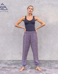 Jaya Ananda Damen Yoga Sommerhose - blue flowers