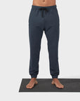 Manduka® Recharge Jogger Herren Hose - Dark Saphire