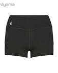Niyama Gym Shortie - black