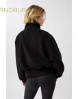 Mandala Warm Up Bomber- black