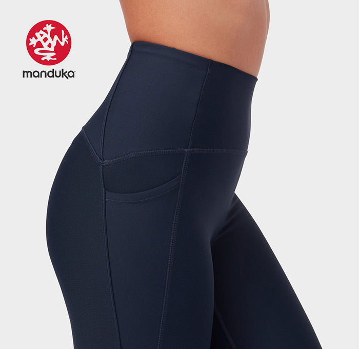 Manduka® presence legging dark sapphire